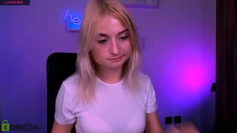Melisa online show from July 18, 7:05 pm