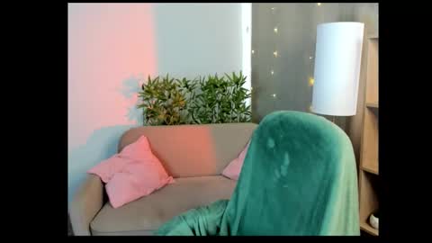 Mellisa online show from February 28, 7:08 am