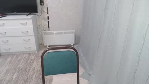 Melissa  Ray online show from February 7, 3:02 am