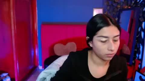 michell online show from July 21, 12:39 pm