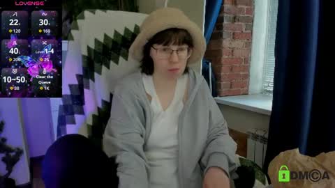 Melissa online show from July 3, 3:23 am