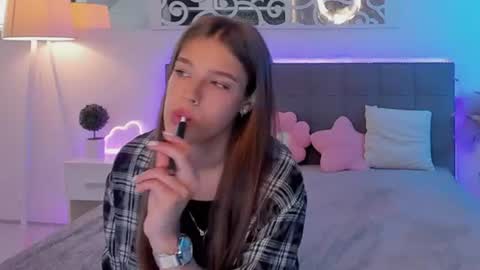 MelissaCrayzy online show from July 6, 7:02 am