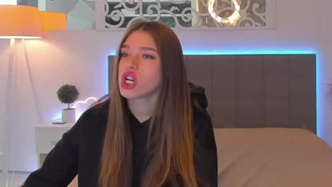 MelissaCrayzy online show from April 29, 6:16 am