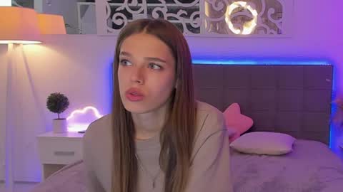 MelissaCrayzy online show from August 1, 9:33 am