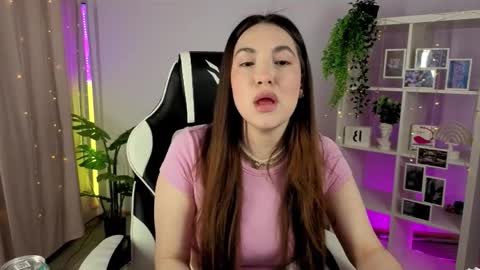 melissagray_ online show from November 8, 10:20 am