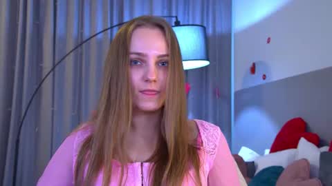 MelissaBerry online show from July 27, 8:22 am