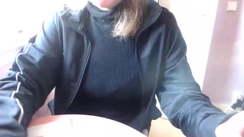 Melli online show from October 13, 1:14 pm