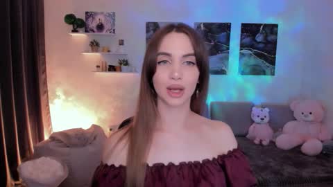 Tessa online show from September 17, 9:24 pm