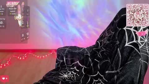 mellody online show from May 5, 3:37 pm