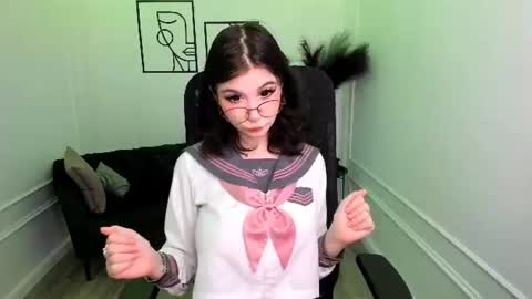 Snapshot of mellsawertyq chatting on October 14, 8:00 pm mellsawertyq online show from October 14, 8:00 pm