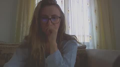 Melly online show from January 17, 8:13 am