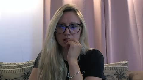 Melly online show from July 8, 7:32 am