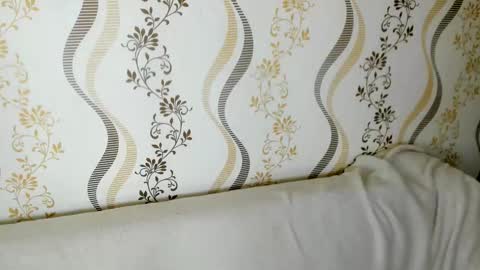 MelMooon online show from September 29, 6:57 pm