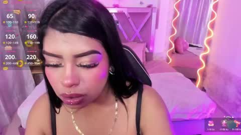 meloddi_tay online show from March 12, 3:42 am