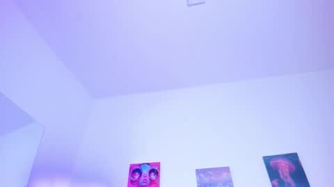 melody_keaton online show from March 12, 4:37 am