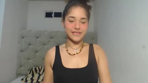 melody phillips online show from October 7, 10:52 am