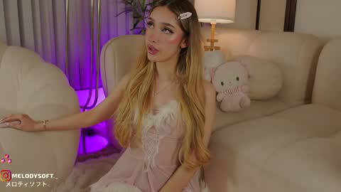 melody_soft online show from May 21, 4:21 am