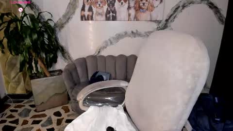melodysnow online show from August 3, 12:03 am