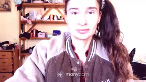 Yummygirl online show from June 18, 5:31 am