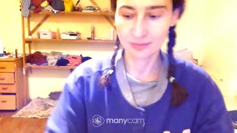 Snapshot of memorningdew chatting on December 7, 5:48 am Yummygirl online show from December 7, 5:48 am