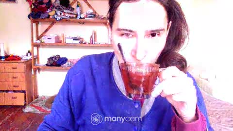 Snapshot of memorningdew chatting on February 2, 6:26 am Yummygirl online show from February 2, 6:26 am