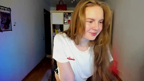 Flora  Next stream November 17th at 6  GMT online show from May 4, 5:44 am