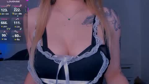 Snapshot of meow_rinnie chatting on October 4, 10:32 am My links --- online show from October 4, 10:32 am