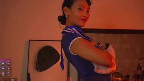 Snapshot of mercedesss_8 chatting on October 3, 12:10 pm Next show on 03 Dec online show from October 3, 12:10 pm
