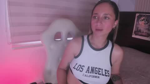 meredith_spencer online show from September 18, 1:20 pm