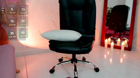 Merida Bell online show from April 22, 10:40 pm