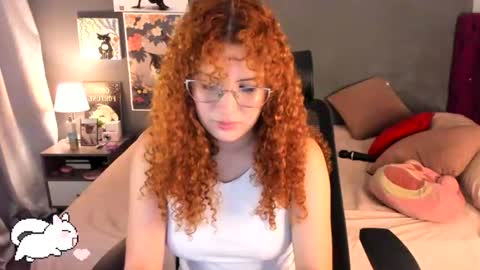 laura 3 i am independent model online show from June 27, 11:00 pm