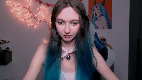 mermaidvibestides online show from February 28, 3:00 pm