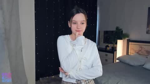 Snapshot of meryldell chatting on March 6, 7:03 am Lollita online show from March 6, 7:03 am
