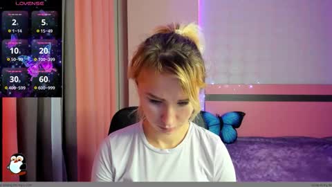 merymidnight online show from December 4, 7:21 am