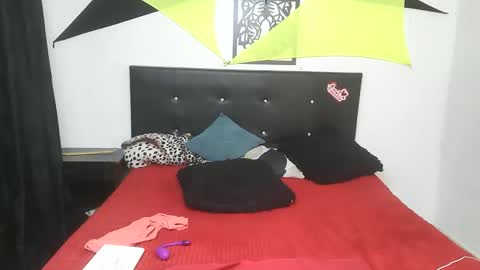 mhia1972 online show from March 16, 3:38 pm