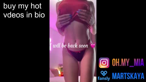 Snapshot of mia4sin chatting on October 10, 11:15 am Mia Martskaya online show from October 10, 11:15 am