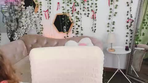 mia__mooore online show from March 19, 2:32 pm
