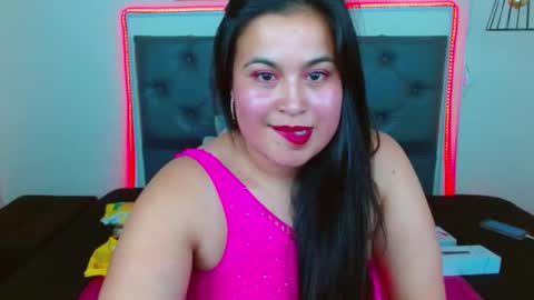 Snapshot of mia__xx1 chatting on January 10, 2:25 am C A L L M E M I A online show from January 10, 2:25 am