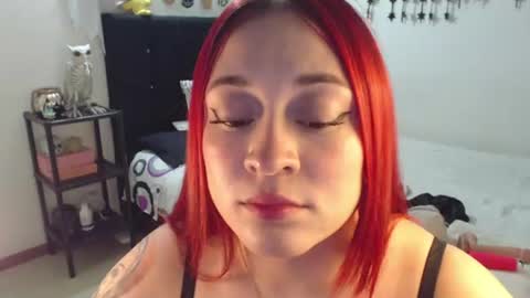 mia online show from July 25, 2:18 am