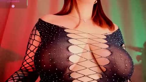 Snapshot of mia_bonneett chatting on October 3, 5:01 am online show from October 3, 5:01 am