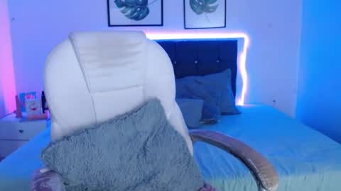 MIA online show from July 21, 2:23 am