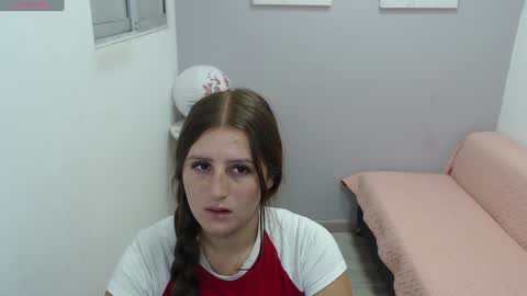 Snapshot of mia_diaz1 chatting on January 15, 1:09 pm Mia online show from January 15, 1:09 pm