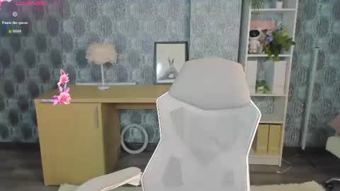 mia_e1fie online show from July 22, 12:44 am