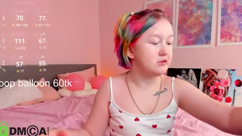 Mia online show from November 30, 9:24 am