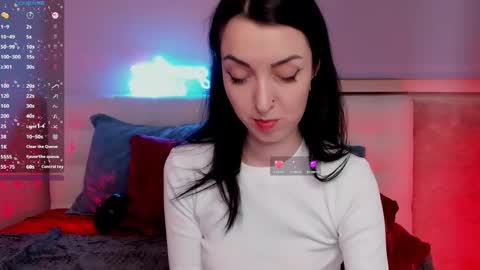 Snapshot of mia_kiki chatting on March 3, 10:07 pm Mia KikiMy schedule this weekThursday Friday Saturday Sunday online show from March 3, 10:07 pm