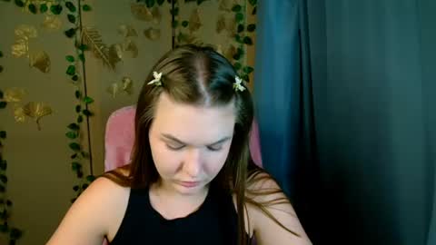 mia_lemm online show from June 22, 7:05 am