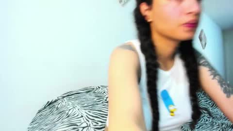 Snapshot of mia_love1111 chatting on October 27, 9:49 am Mia online show from October 27, 9:49 am