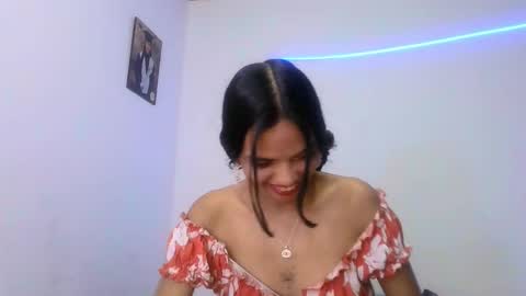 mia lucy 21 online show from November 12, 7:56 pm