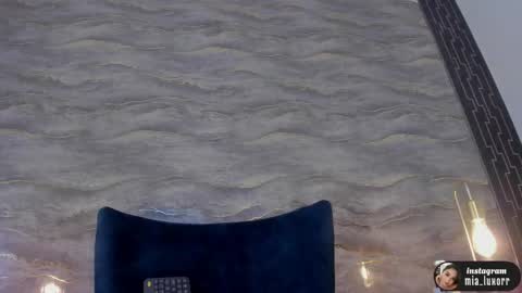 mia_luxor online show from June 8, 12:06 pm