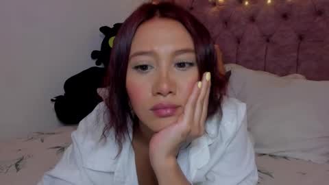 mia_miel69 online show from March 16, 5:44 am